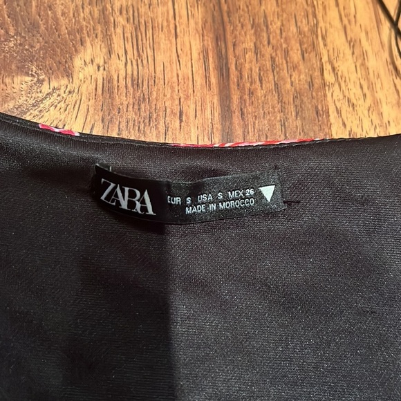 Zara Woman’s Floral Top Size S - Picture 2 of 4